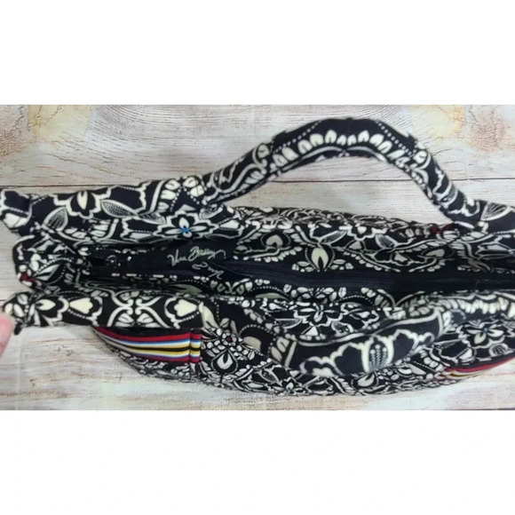 Vera Bradley Barcelona Bag Handbag Black White Floral Zipper Closure Quilted - Picture 12 of 14